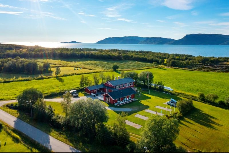 Holm Camping Bindalseidet ligging