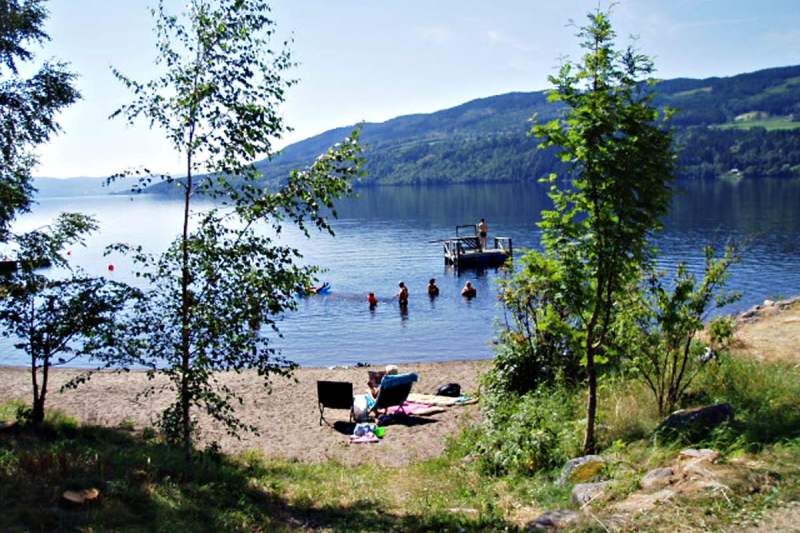 Lyngstrand Camping Randsfjord strand