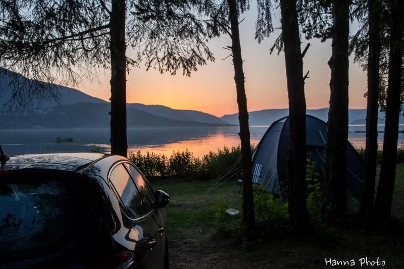 Rognan Fjordcamp tentplaatsen